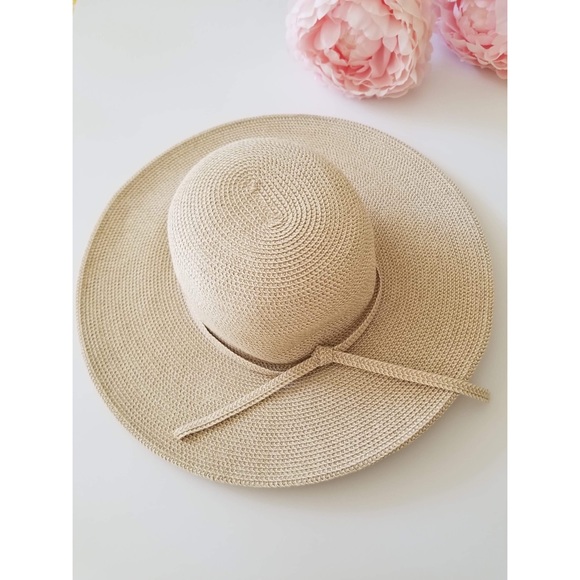 Accessories - Floppy Vacation Hat